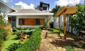 Imagem 2: Bela Residência com 3 suítes no Bairro Jardim Panorâmico em Ivoti REF: 210115