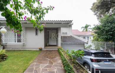 Imagem 2: Porto Alegre - Casa Padrão - Guarujá