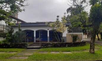 Imagem: Casa medindo 420m2, a apenas 500mts mar