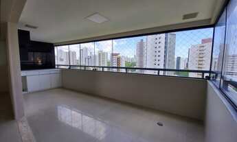 Imagem 2: Apartamento para venda com 200 metros quadrados com 4 quartos em Casa Forte - Recife - PE