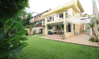 Imagem 2: CURITIBA - Casa Padrão - Vista Alegre