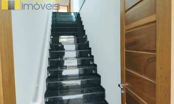 Imagem 7: Casa para venda possui 220 metros quadrados com 3 quartos em Campo Grande - Santos - SP