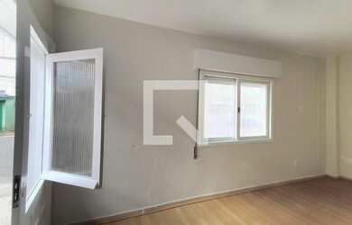 Imagem 3: Casa à Venda - Centro, 5 Quartos, 110 m2