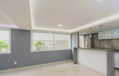 Imagem 3: Vendo amplo apartamento 3 dormitórios 77 m² com 1 vagas de garagem próximo SOGIPA, Rua Dom