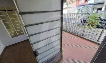 Imagem 5: Casa com 2 quartos, sala, cozinha, banheiro, 1 vaga de garagem