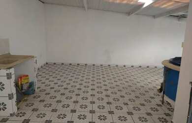 Imagem 5: Casa com 2 dormitórios para alugar, 128 m² por R$ 1.540,91/mês - Vila Lucinda - Santo Andr