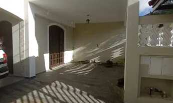 Imagem: Sobrado de 3 quartos para alugar no bairro