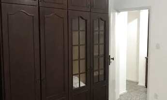 Imagem 2: Apartamento estreito semi mobiliado