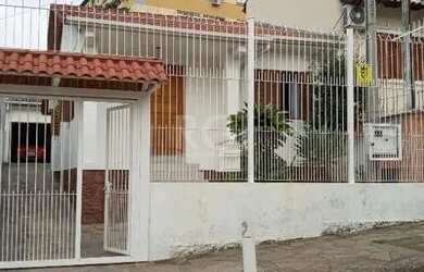 Imagem 3: Casa para Venda - 95m², 2 dormitórios, 3 vagas - Teresópolis