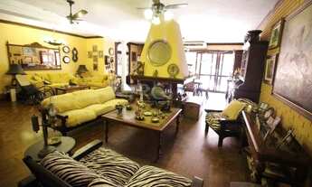 Imagem: Casa à venda, 611 m² por R$ 2.700.000,00