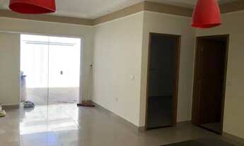 Imagem 5: Excelente Casa de aproximadamente 90 m² de área construída com 03 quartos e 01 suíte