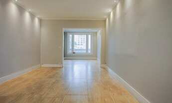 Imagem 6: Sobrado para aluguel e venda possui 180 metros quadrados com 2 quartos