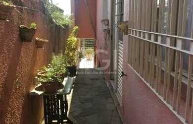 Imagem 6: Casa para Venda - 170m², 3 dormitórios, sendo 1 suites, 3 vagas - Partenon