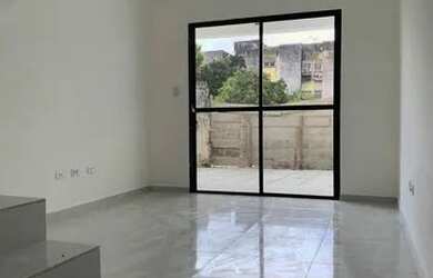 Imagem 4: Apartamento Triplex com 2 quartos, varanda, churrasqueira, próximo a avenida e parada de ô