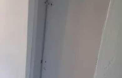 Imagem 7: Casa 2 cômodos grandes com varanda