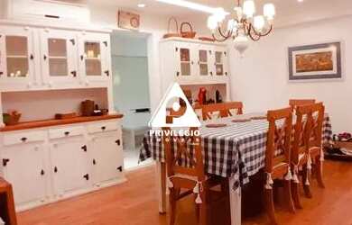 Imagem 4: Apartamento ``a venda, 3 quartos (1 suíte), 1 vaga em Botafogo, Rio de Janeiro/RJ