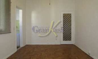 Imagem 2: Quarto e sala no Maracanã