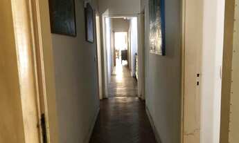 Imagem 5: Grande apartamento com 4q a duas quadras da praia Posto 6