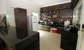 Imagem 6: Casa para venda possui 150 metros quadrados com 3 quartos em Vila Taquari - São Paulo - SP