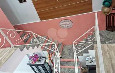 Imagem 5: Casa à venda na rua José Guimarães Perá