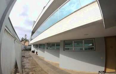 Imagem 3: Apartamento mobiliado Praia Campista c/ 2suítes, 3brs, sem vaga de garagem!!