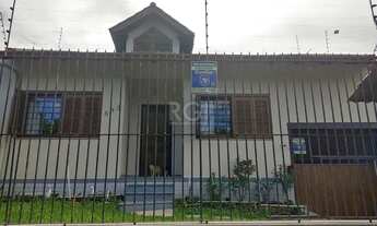 Imagem 2: Casa para Venda - 230m², 4 dormitórios, sendo 1 suites, 2 vagas - Jardim Itu