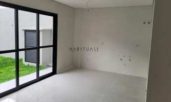 Imagem 6: Sobrado para Venda em Curitiba, Cajuru, 3 dormitórios, 1 suíte, 3 banheiros, 2 vagas