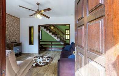 Imagem 4: Casa para Venda - 300m², 5 dormitórios, 2 vagas - Cavalhada