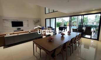 Imagem: Casa de condomínio sobrado para venda possui