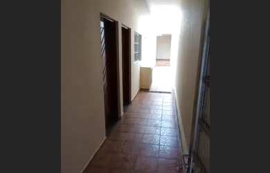 Imagem 4: Casa para Locação em São Paulo, Vila Curuçá, 2 dormitórios, 1 banheiro, 2 vagas