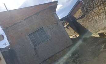 Imagem 2: Vendo , terreno com duas casas