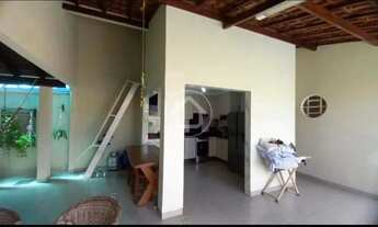 Imagem 2: CASA 3 SUÍTES Casa com 3 dormitórios