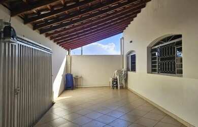 Imagem: Casa a venda faço permuta por apartamento