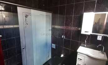 Imagem 5: Oportunidade - Casa térrea -Bosque dos Eucaliptos - 3 Dormitórios - 117m²