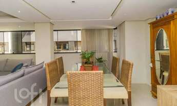 Imagem 6: Apartamento à venda em Petrópolis com 123 m², 3 quartos, 1 suíte, 1 vaga