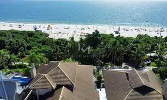 Imagem 3: Terreno de esquina com 900 m² na quadra do mar em Jurerê Internacional, Florianópolis
