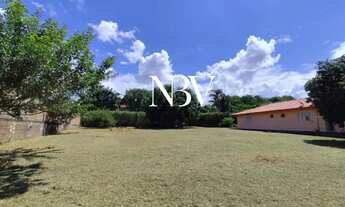 Imagem 2: Imóvel para venda possui 2500 metros quadrados com 3 quartos em Park Way - Brasília - DF