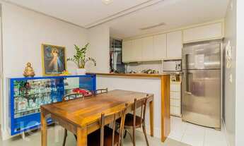 Imagem 4: Apartamento à venda em Vila Ipiranga com 68 m², 3 quartos, 1 suíte, 1 vaga