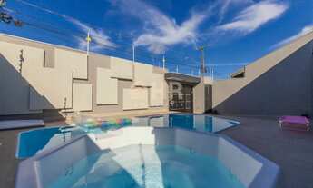 Imagem 7: Casa com 05 dormitórios sendo 01 suíte e 04 vagas de garagem Sertãozinho Matinhos