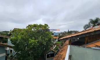 Imagem 5: Casa Condominio em Porto Alegre, no bairro Ipanema, com 3 dormitório(s), e 3 banheiros, à