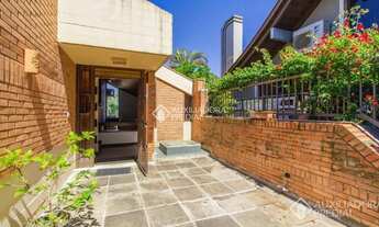 Imagem 4: CASA COM 280 M2 IMPECÁVEL