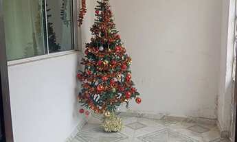 Imagem 2: Casa à venda, forrada com 2 quartos e amplo quintal, contato: *65 whatsapp