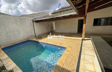 Imagem: Casa residencial com 2 quartos sendo 1 suíte