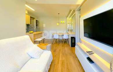 Imagem 3: Apartamento mobiliado com 2 dormitórios e sacada com churrasqueira