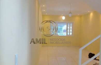 Imagem 2: Aluga-se Sobrado, 147 m², 3 Quartos, 1 Suíte, 2 Vagas, Jardim das Indústrias - São José do