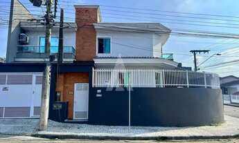 Imagem: Casa com 2 suítes e 1 quarto à venda no