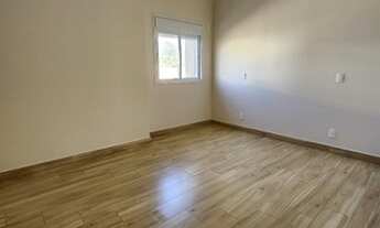 Imagem 2: Casa Casa em condomínio com 3 dormitórios