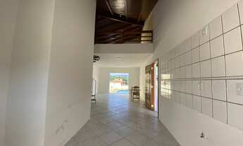 Imagem 4: Casa com enorme terreno