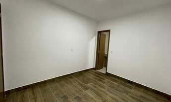 Imagem 6: Linda Casa Jardim Montividéu** 13H02QM