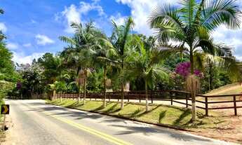 Imagem 2: Área comercial, residencial em Santa Teresa, na entrada do Circuito Caravaggio